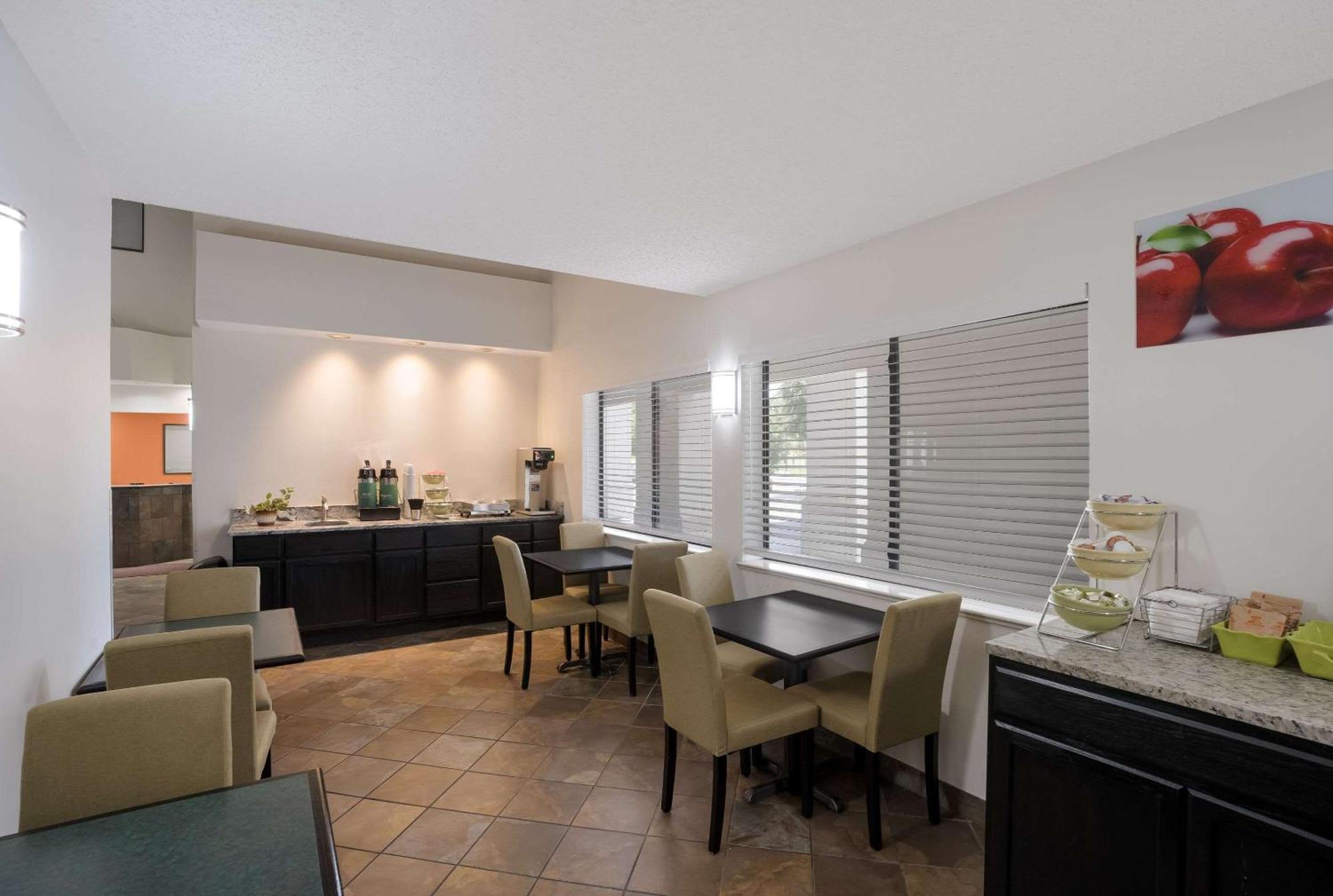 Quality Inn & Suites جنكشن المظهر الخارجي الصورة