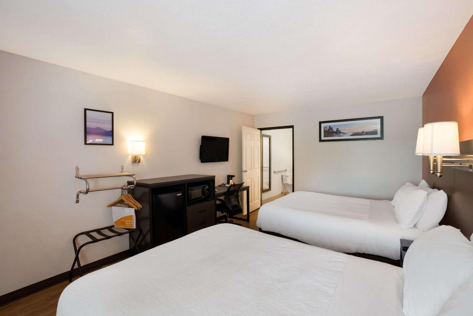 Quality Inn & Suites جنكشن المظهر الخارجي الصورة