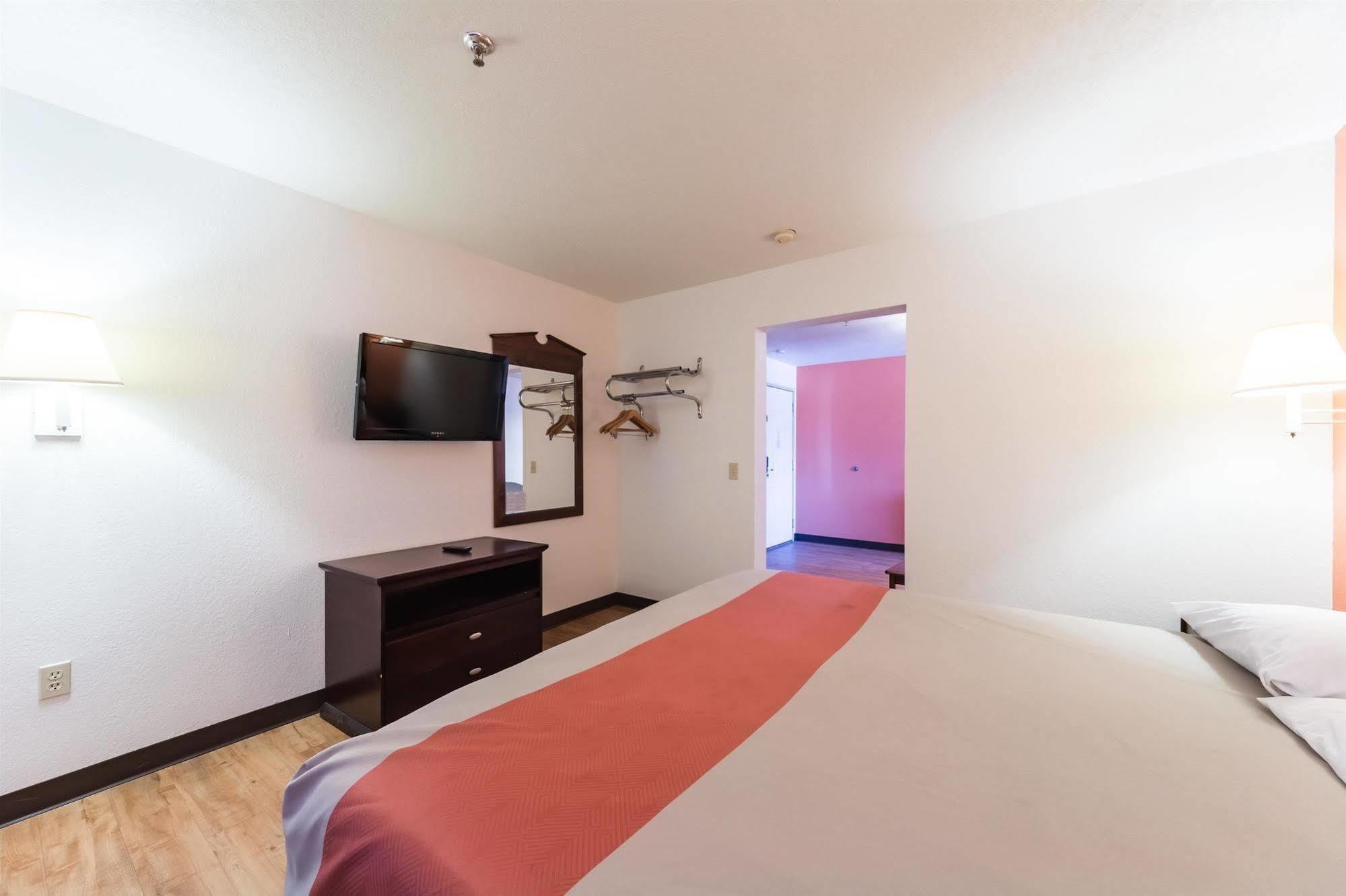 Quality Inn & Suites جنكشن المظهر الخارجي الصورة